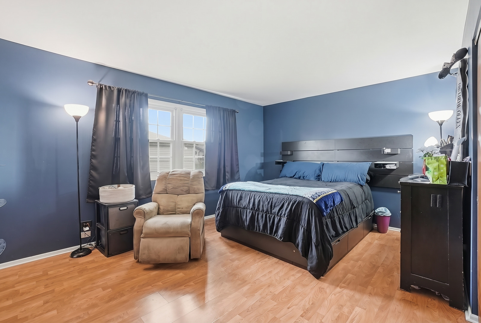 1402 Cynthia Lane, Hanover Park, IL 60133