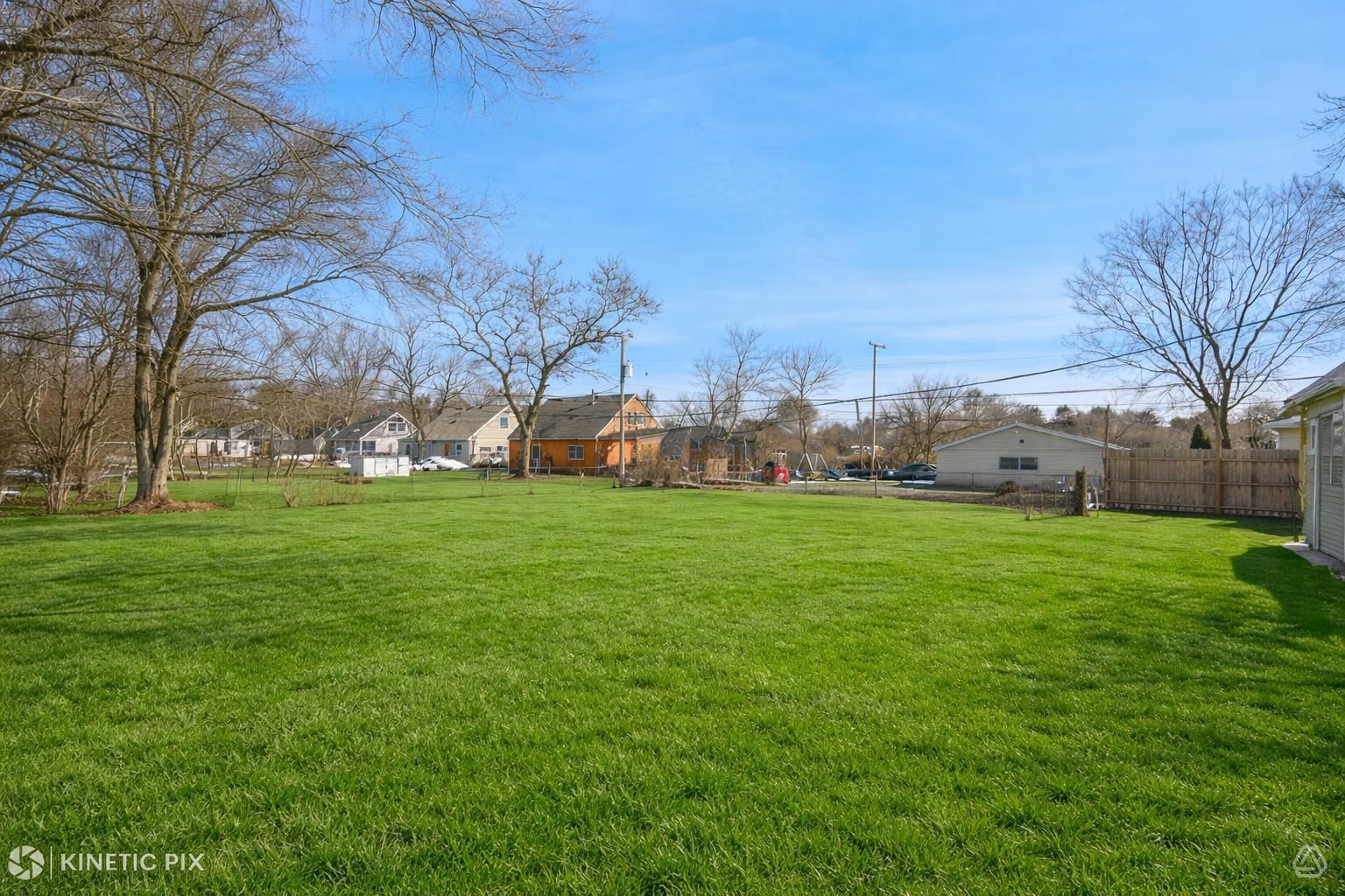 1412 W Broadview Avenue, Crete, IL 60417