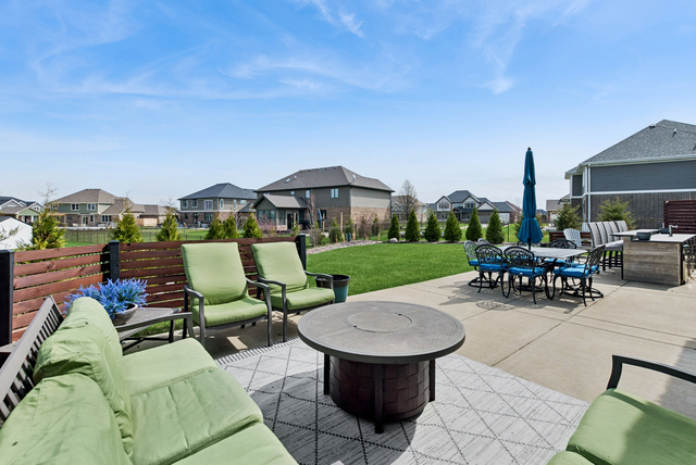 24111 S Blue Waters Drive, Manhattan, IL 60442