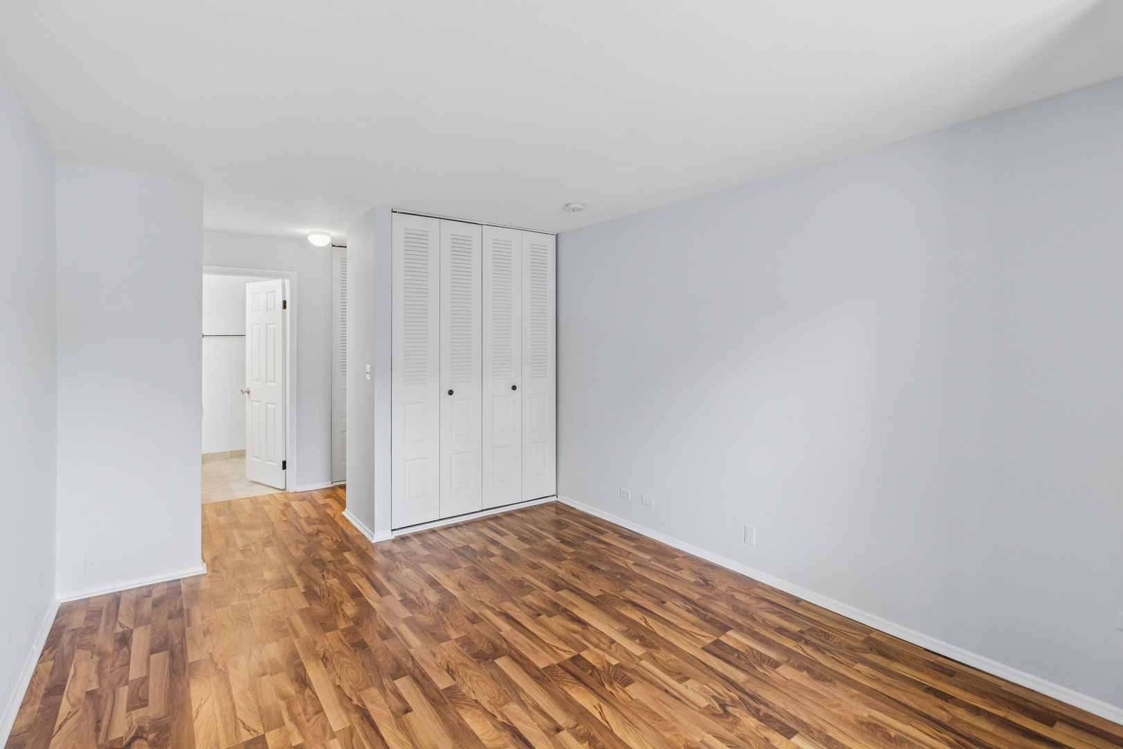 5450 Astor Lane #210, Rolling Meadows, IL 60008