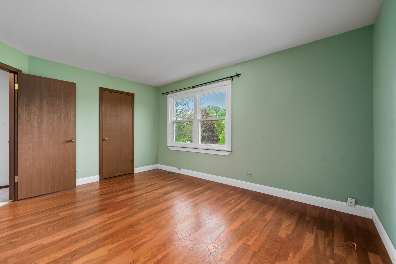 1255 W Dexter Lane, Hoffman Estates, IL 60169
