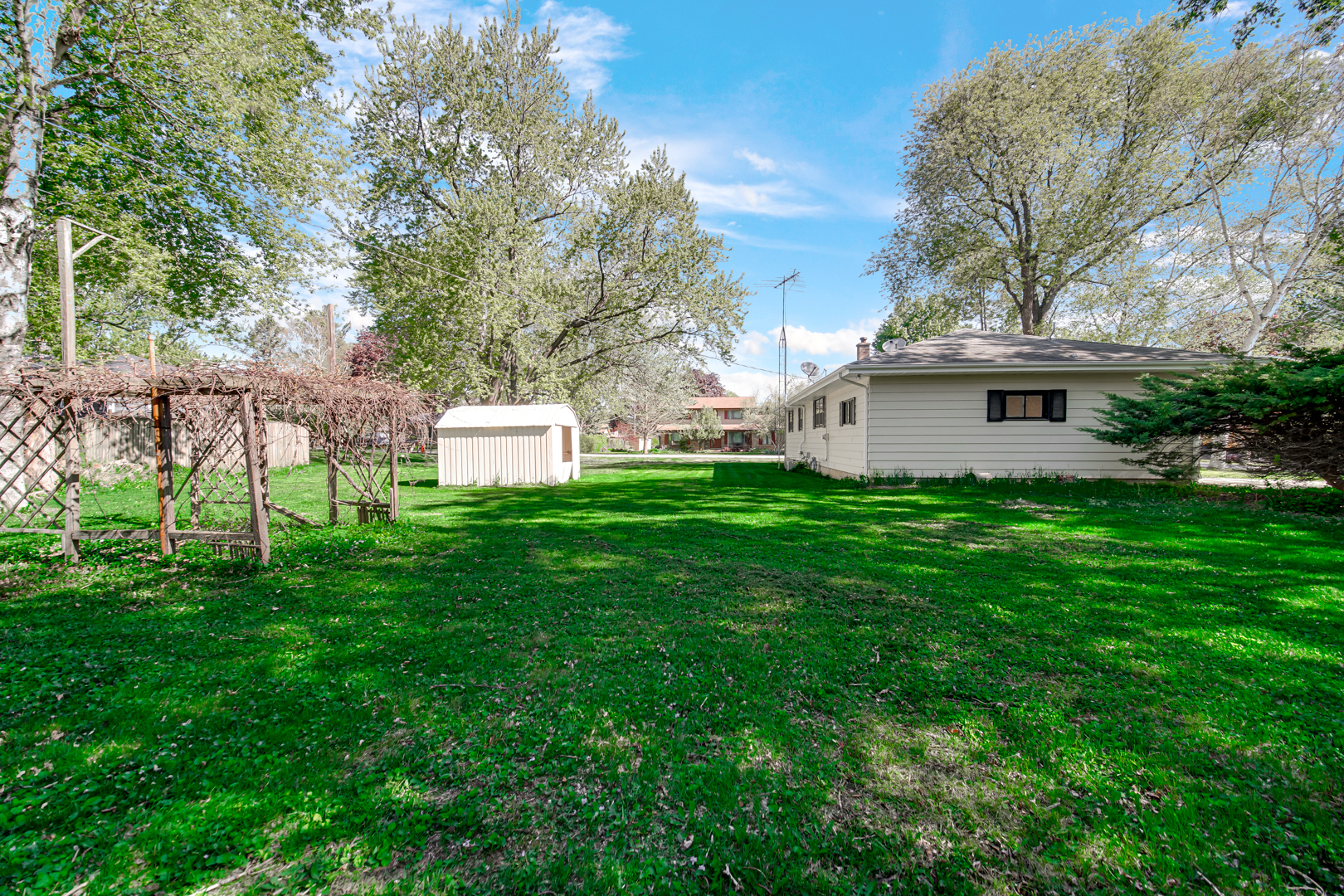 37606 N Geraghty Avenue, Beach Park, IL 60087