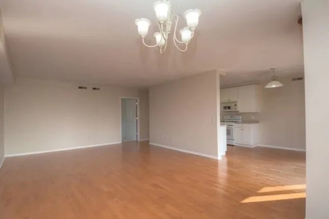 1378 Perry Street #510, Des Plaines, IL 60016