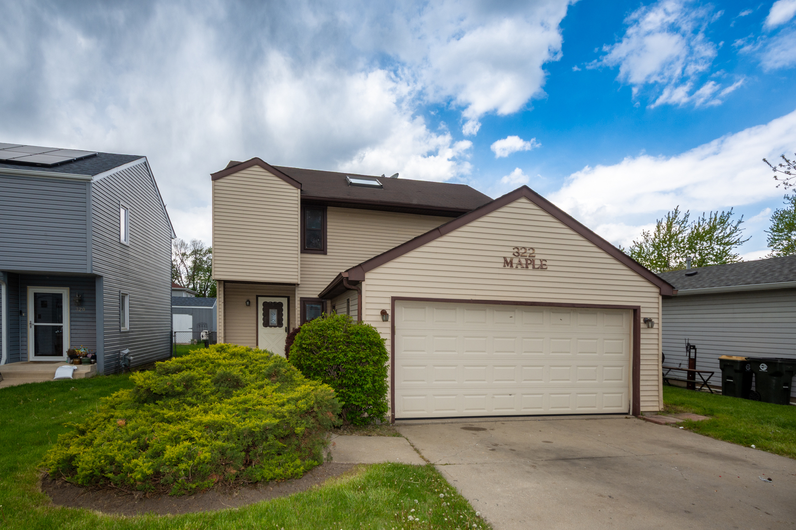 322 Maple Lane, Round Lake, IL 60073