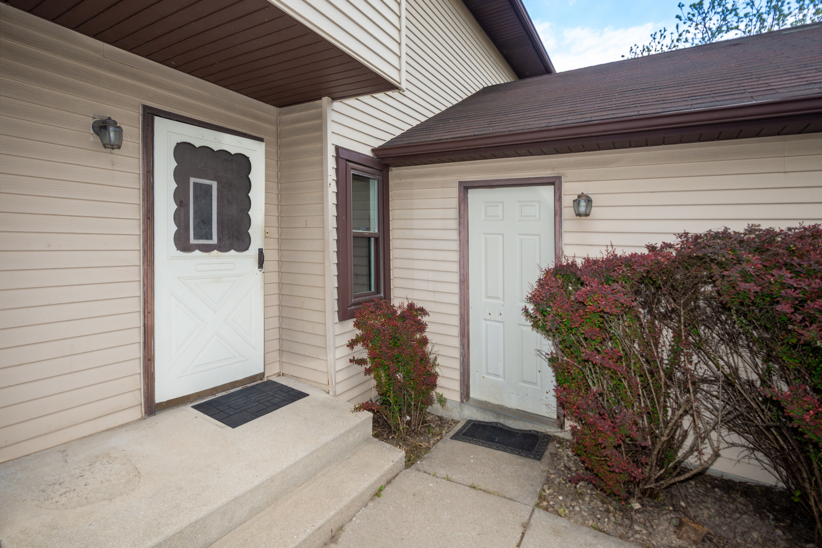 322 Maple Lane, Round Lake, IL 60073