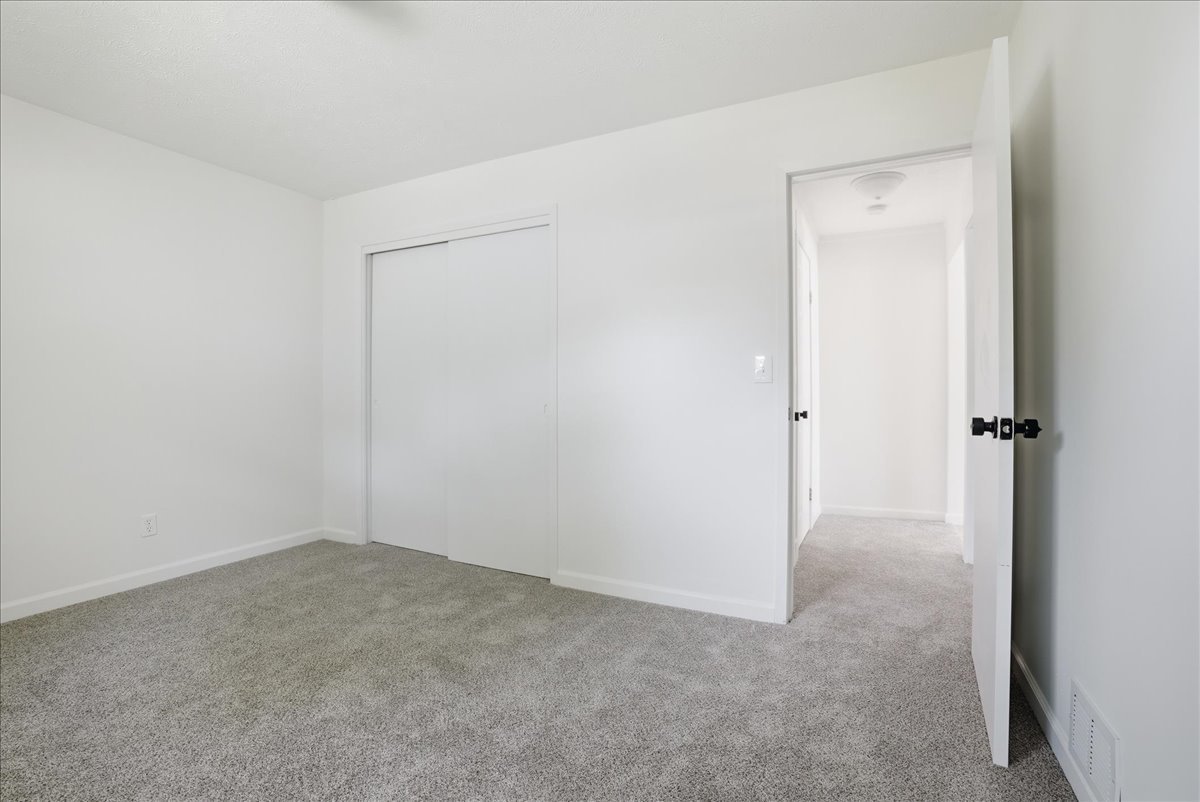 205 E Sullivan Street, Heyworth, IL 61745