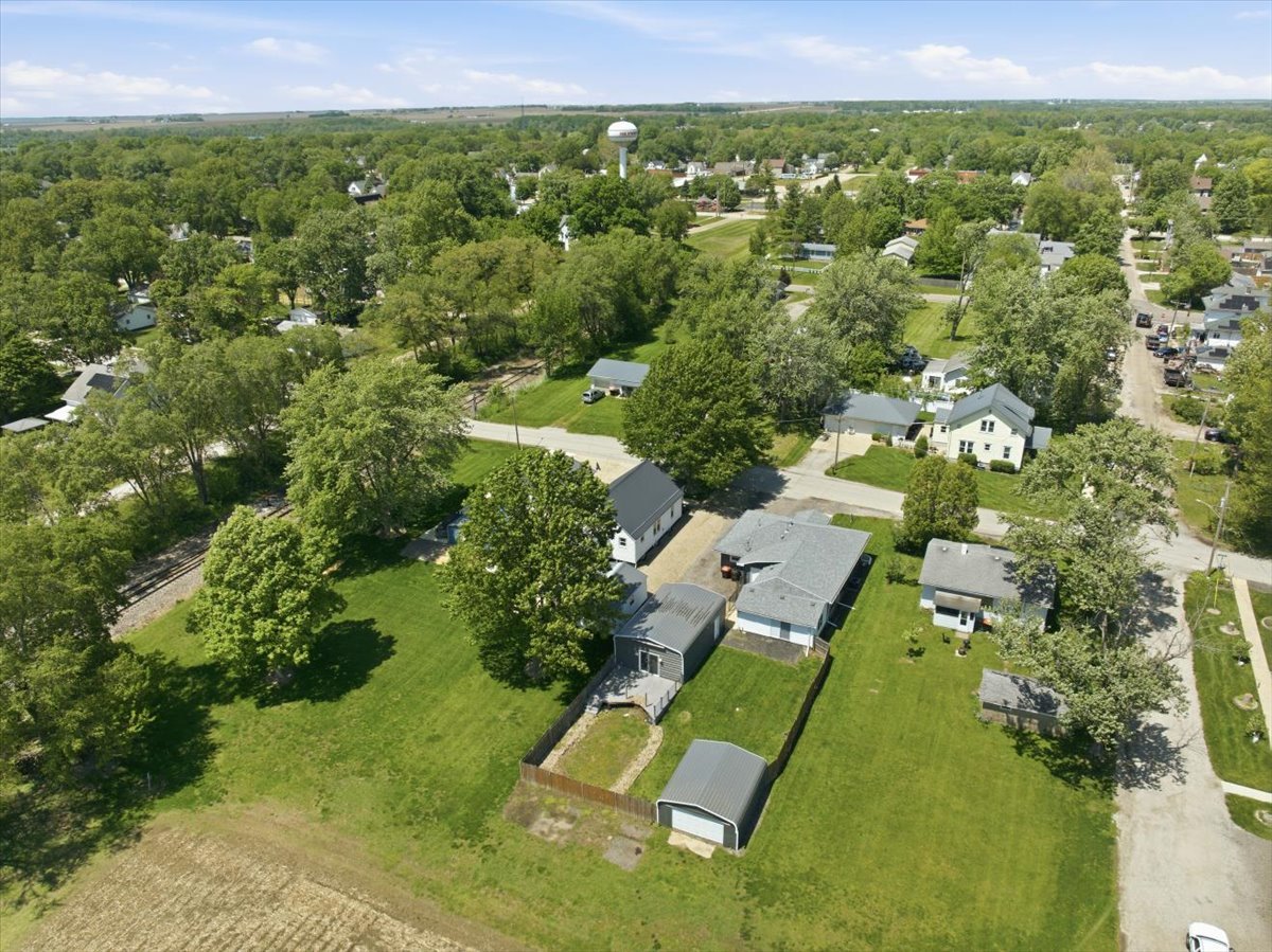 205 E Sullivan Street, Heyworth, IL 61745