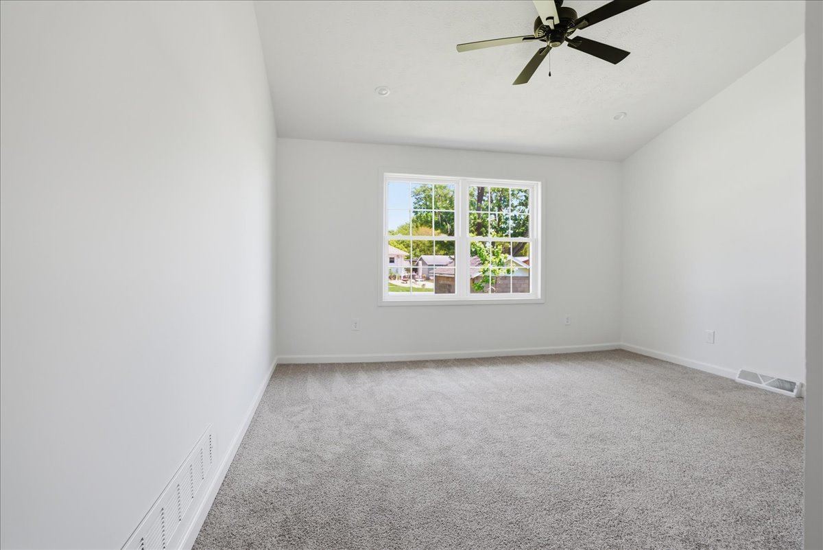205 E Sullivan Street, Heyworth, IL 61745