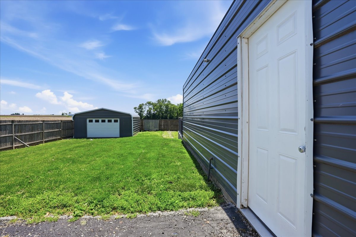 205 E Sullivan Street, Heyworth, IL 61745
