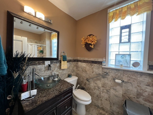 3445 W Adams Street, Chicago, IL 60624
