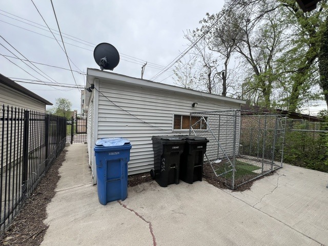 3445 W Adams Street, Chicago, IL 60624