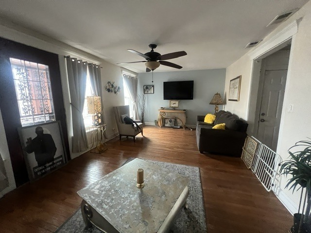 3445 W Adams Street, Chicago, IL 60624
