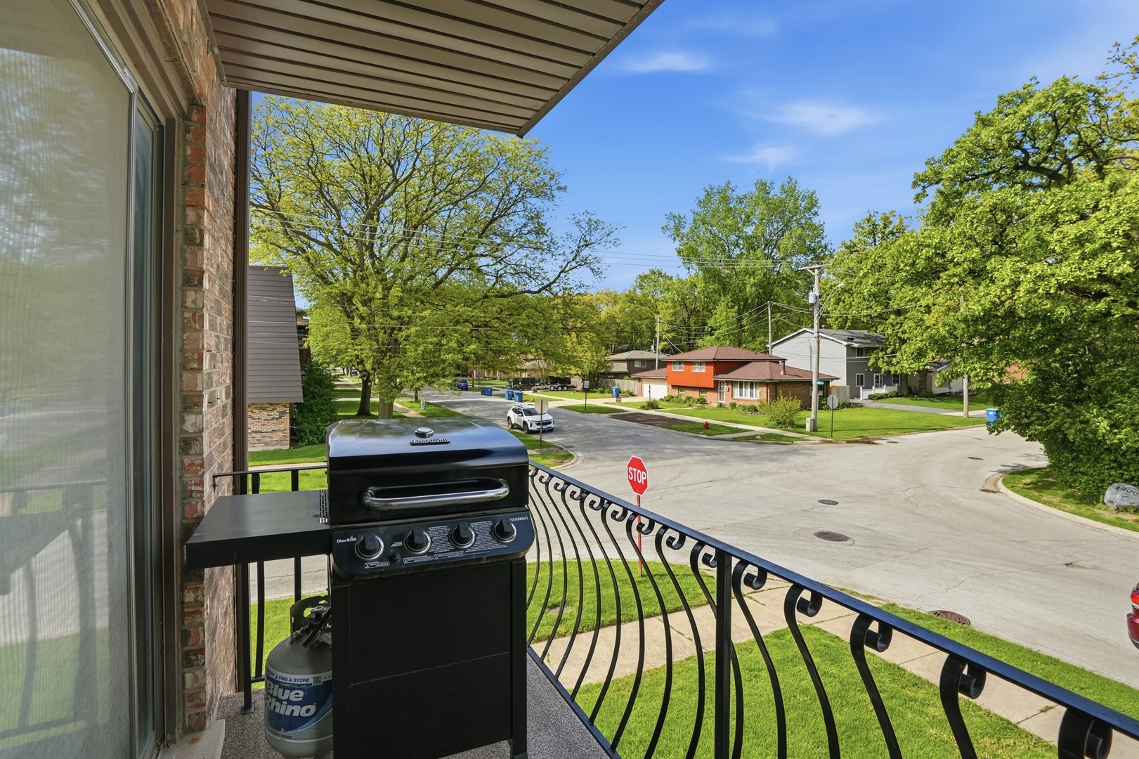 14457 Lamon Avenue #2S, Midlothian, IL 60445