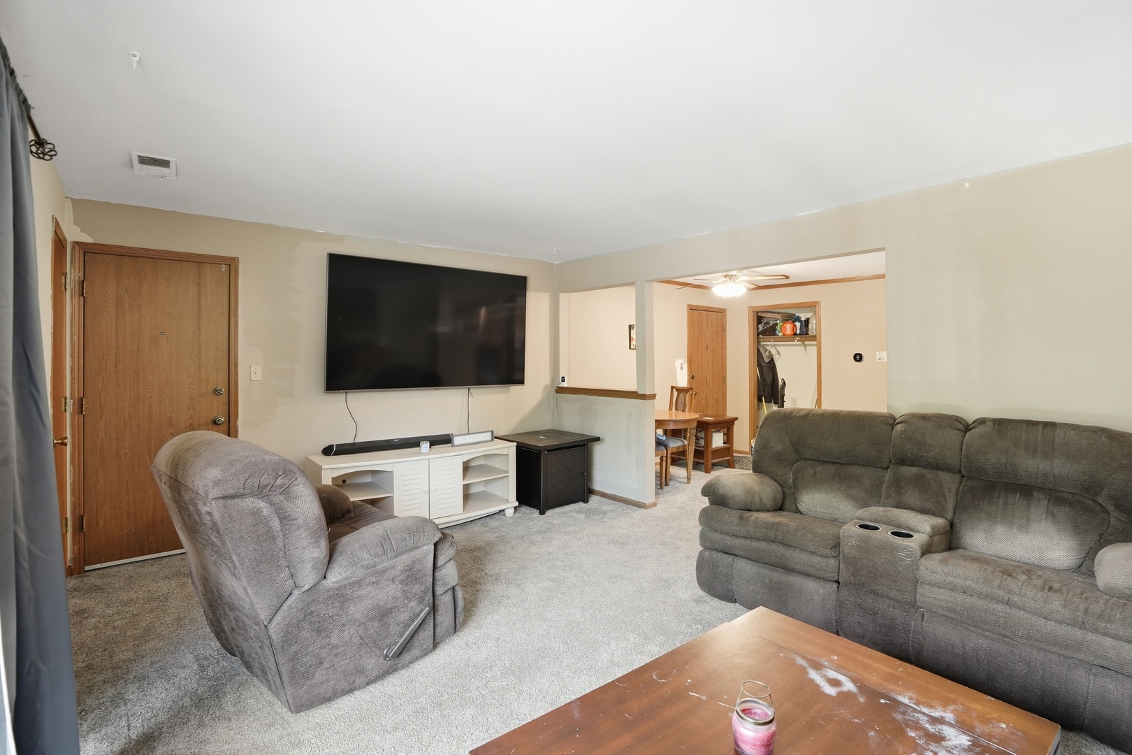 14457 Lamon Avenue #2S, Midlothian, IL 60445