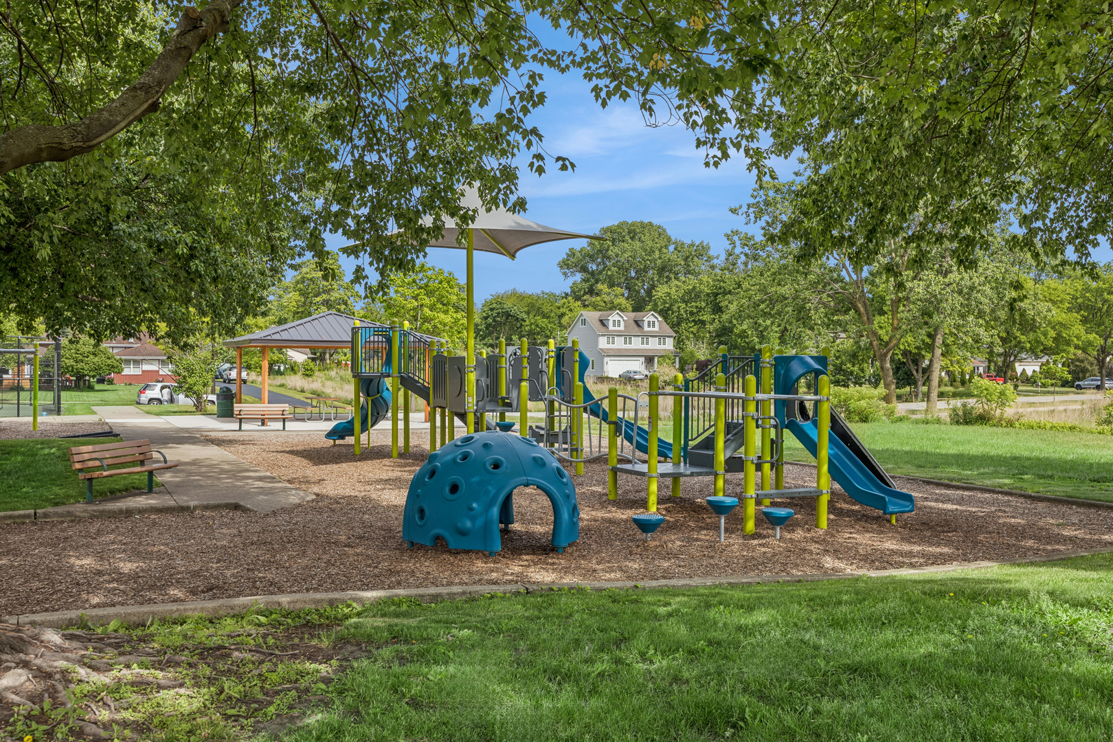 475 N Cass Avenue #205, Westmont, IL 60559