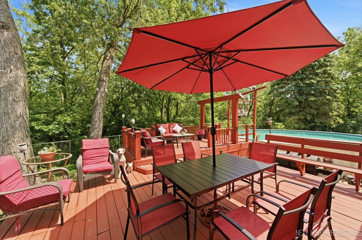 1N255 Prairie Avenue, Glen Ellyn, IL 60137