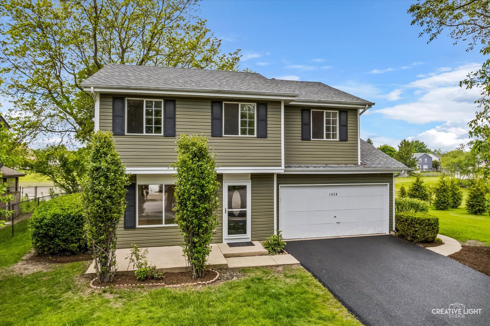 1423 Bangor Lane, Aurora, IL 60504