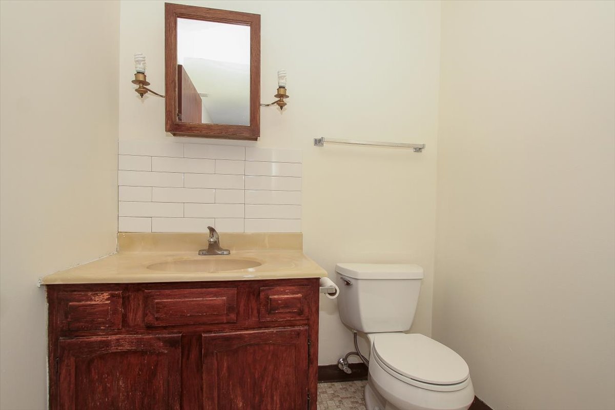 834 E Old Willow Road #209, Prospect Heights, IL 60070