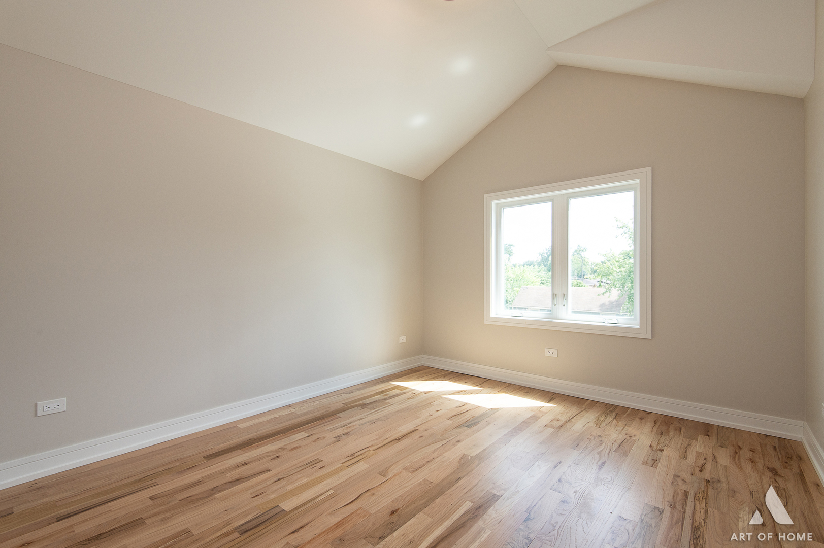 7948 W 74TH Street, Bridgeview, IL 60455