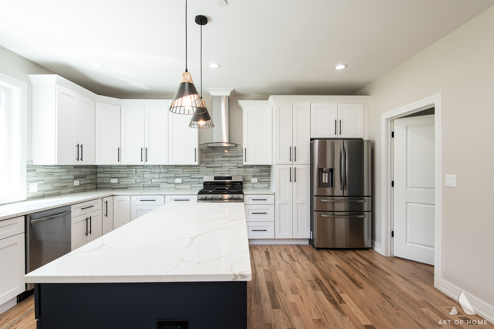 7948 W 74TH Street, Bridgeview, IL 60455