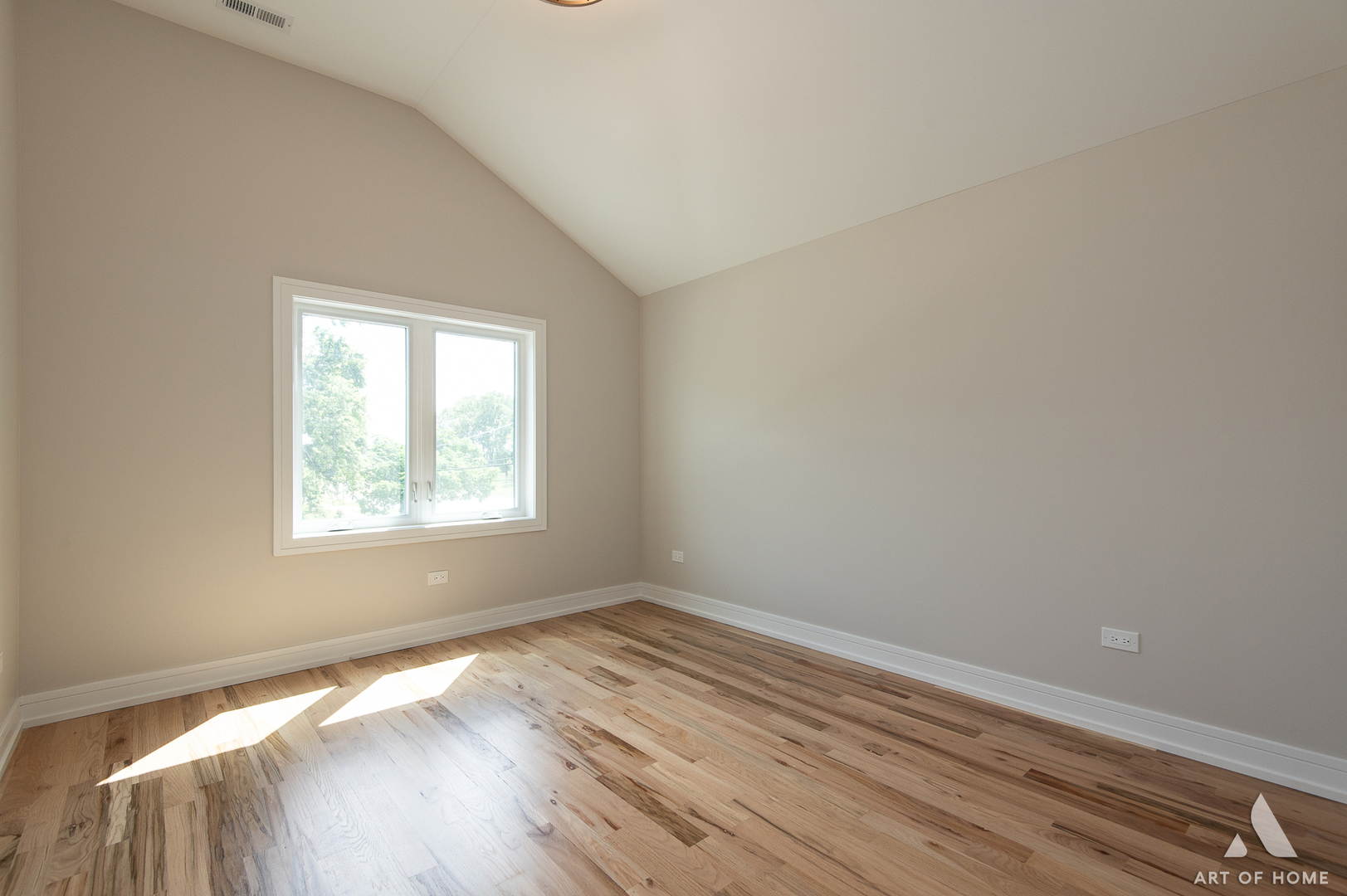 7948 W 74TH Street, Bridgeview, IL 60455