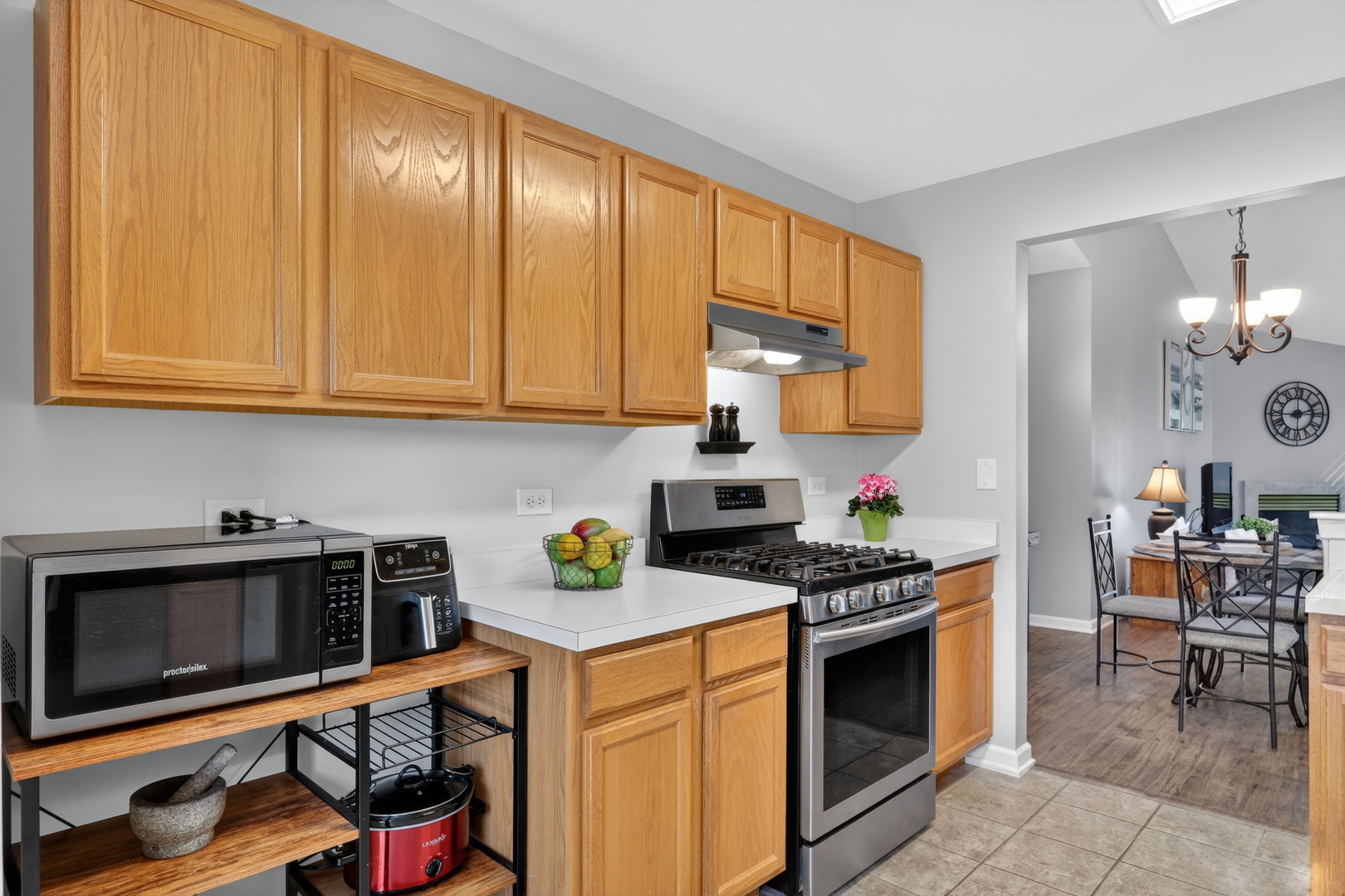 563 Willow Way #563, Lindenhurst, IL 60046