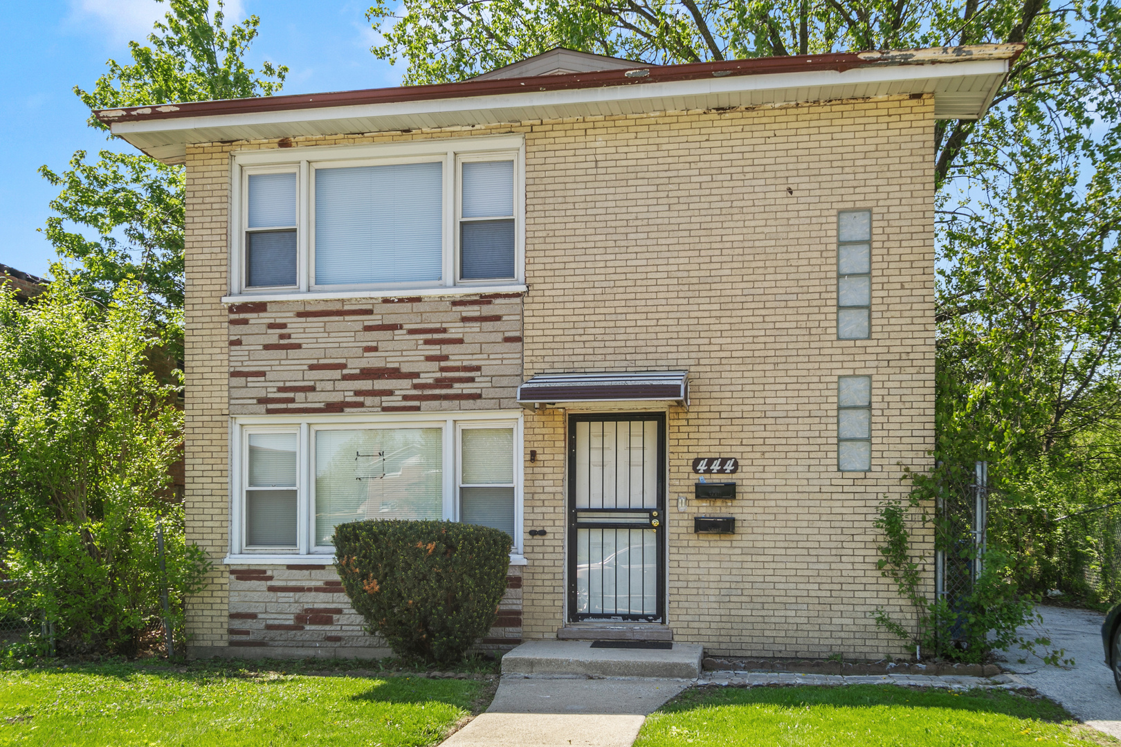444 Hickory Street #2A, Chicago Heights, IL 60411