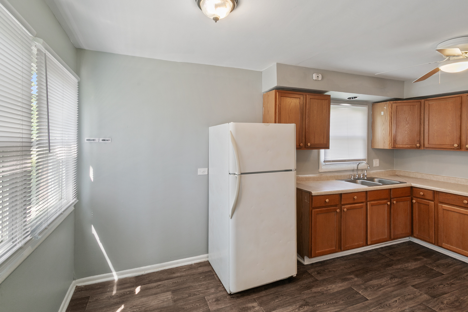 444 Hickory Street #2A, Chicago Heights, IL 60411