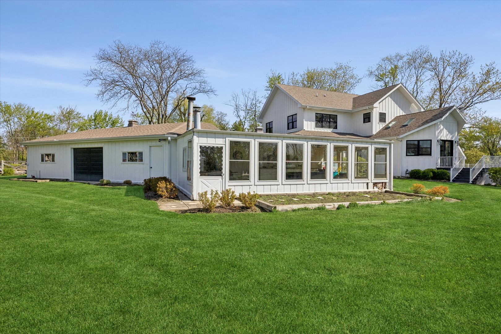 16W185 89th Street, Burr Ridge, IL 60527