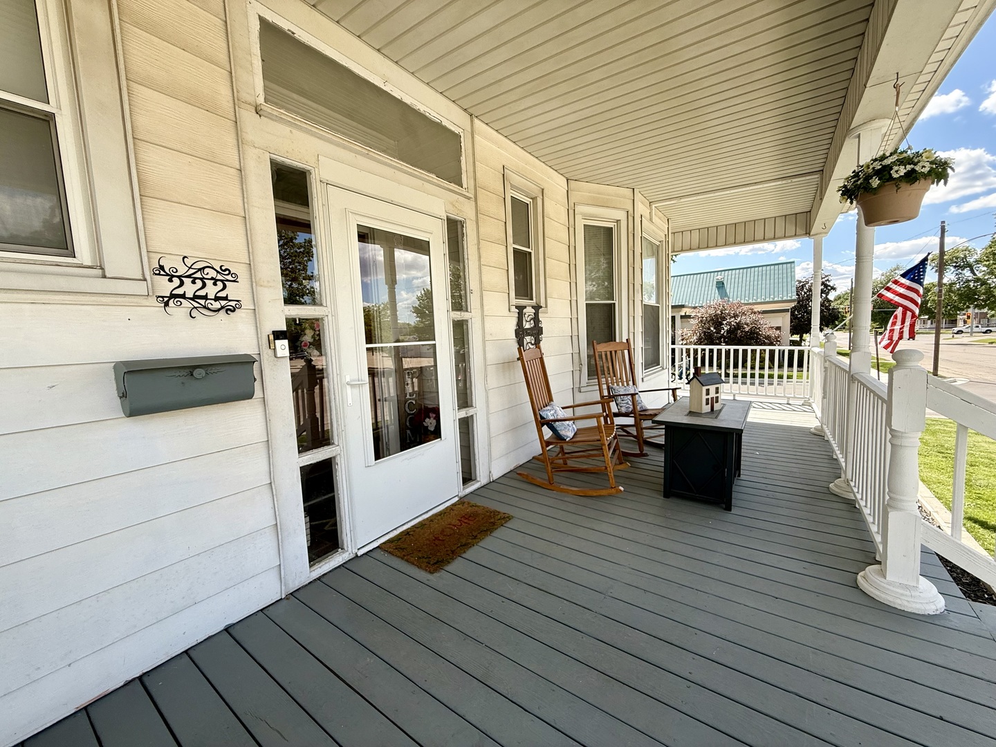 222 W Main Street, Clinton, IL 61727