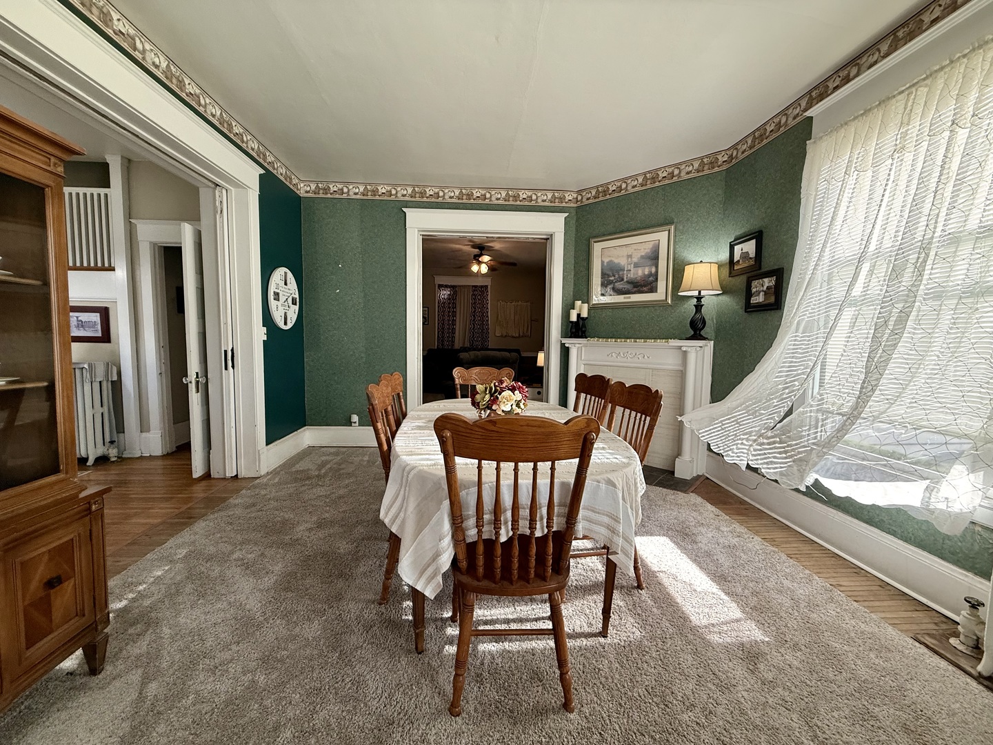 222 W Main Street, Clinton, IL 61727