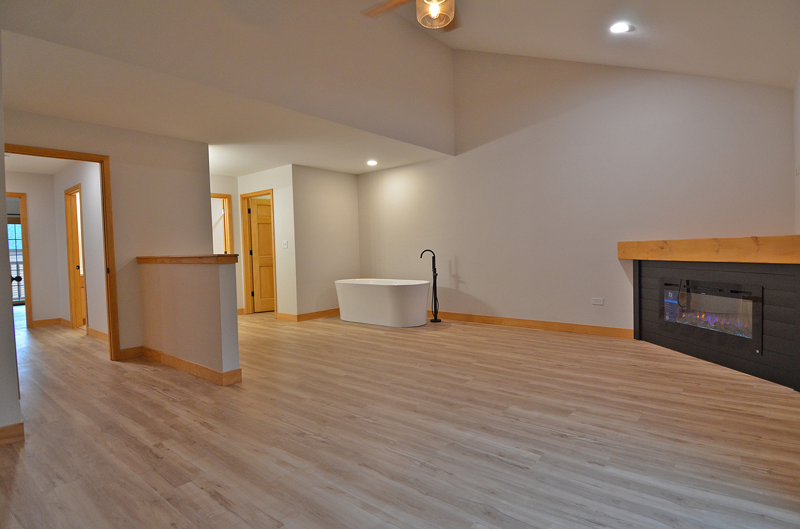 2643 N Il Route 178 Highway #10-3, Utica, IL 61373