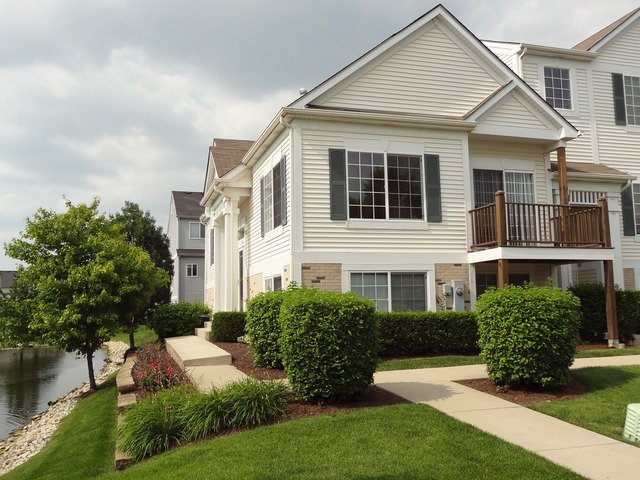 131 Enclave Circle #C, Bolingbrook, IL 60440