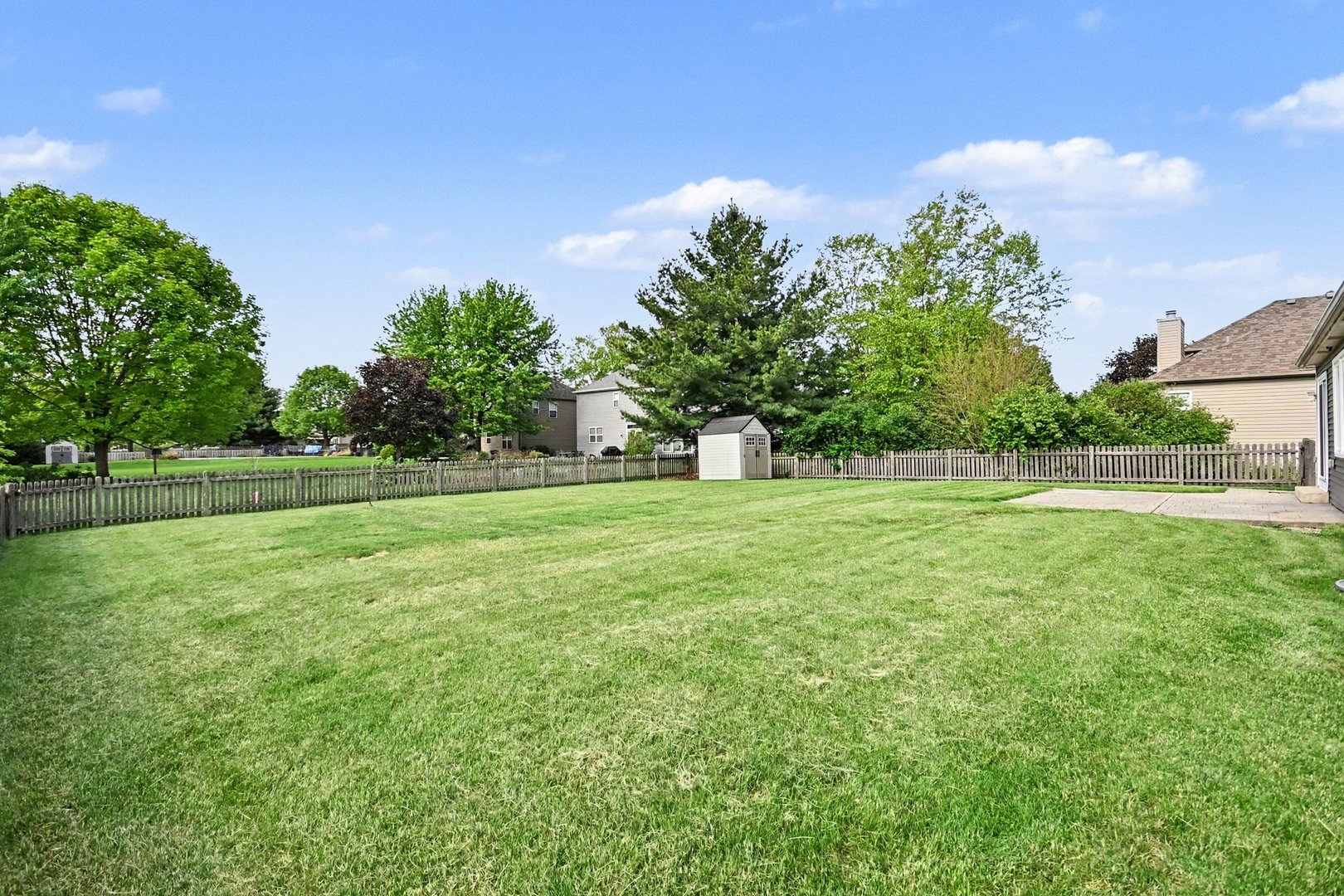 566 Yellowstone Lane, Yorkville, IL 60560