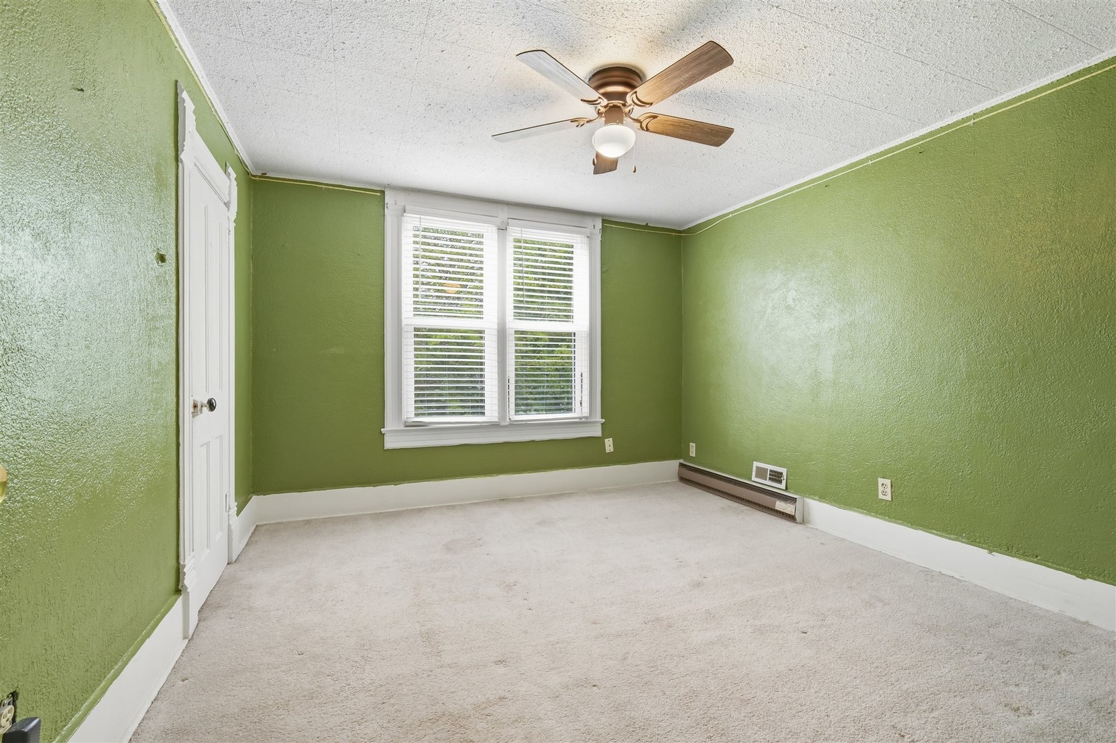 414 7th Street, Lincoln, IL 62656