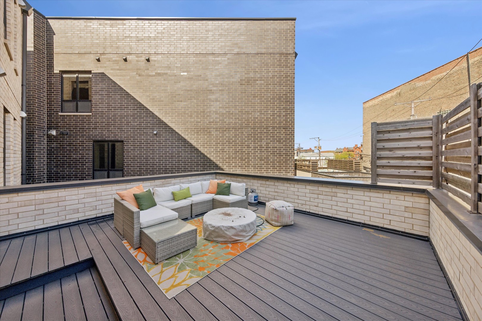 1334 W WALTON Street #2W, Chicago, IL 60642
