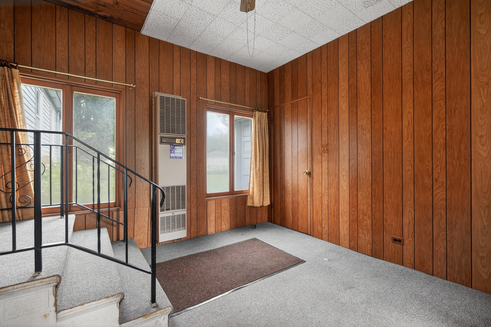 5625 Lincoln Avenue, Lisle, IL 60532