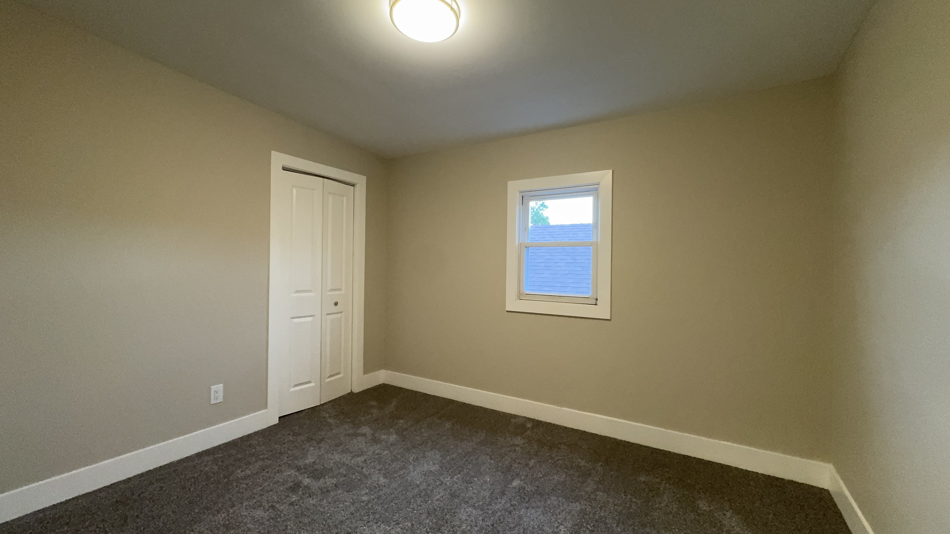 8135 S Bishop Street, Chicago, IL 60620