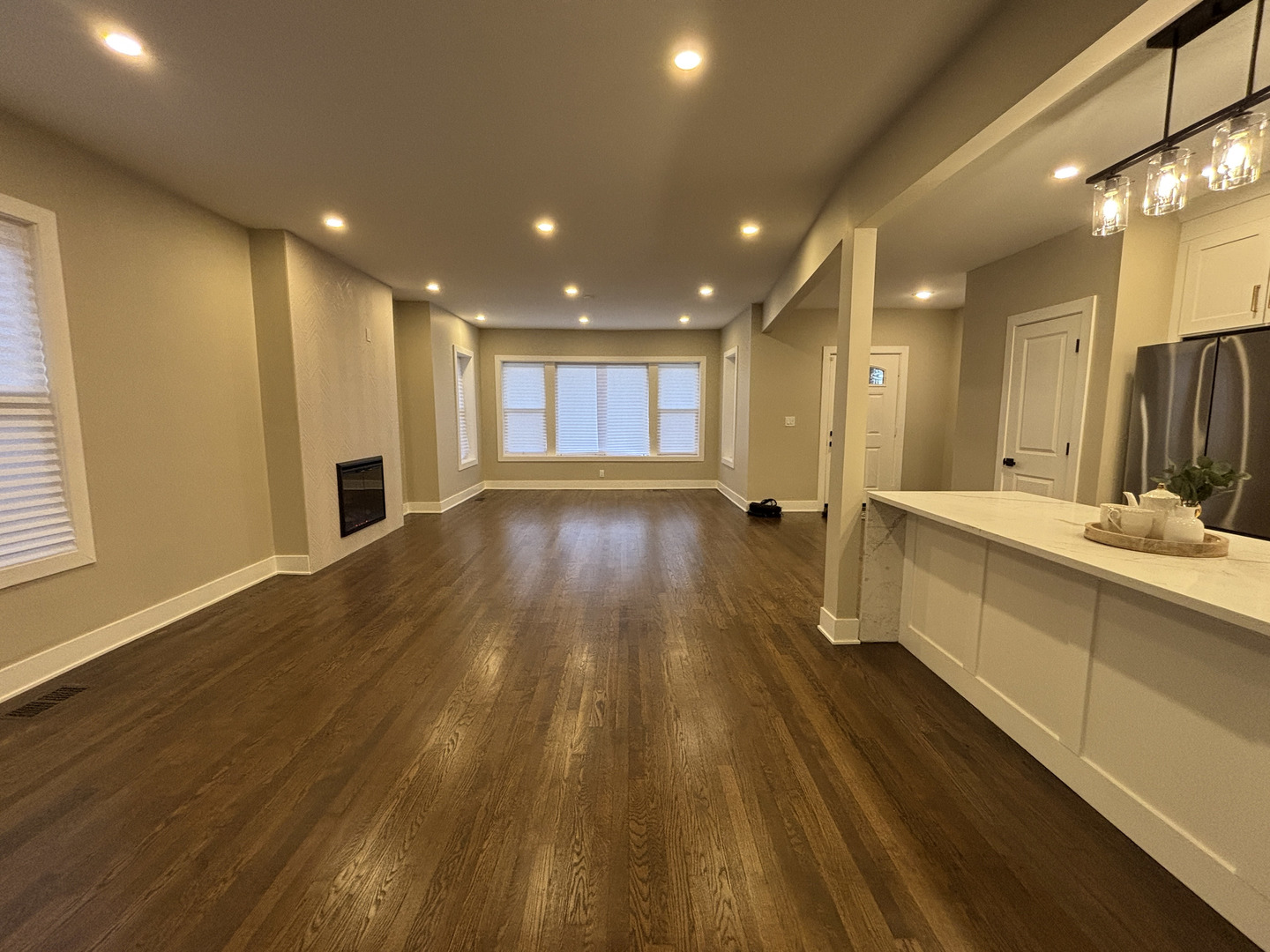 8135 S Bishop Street, Chicago, IL 60620