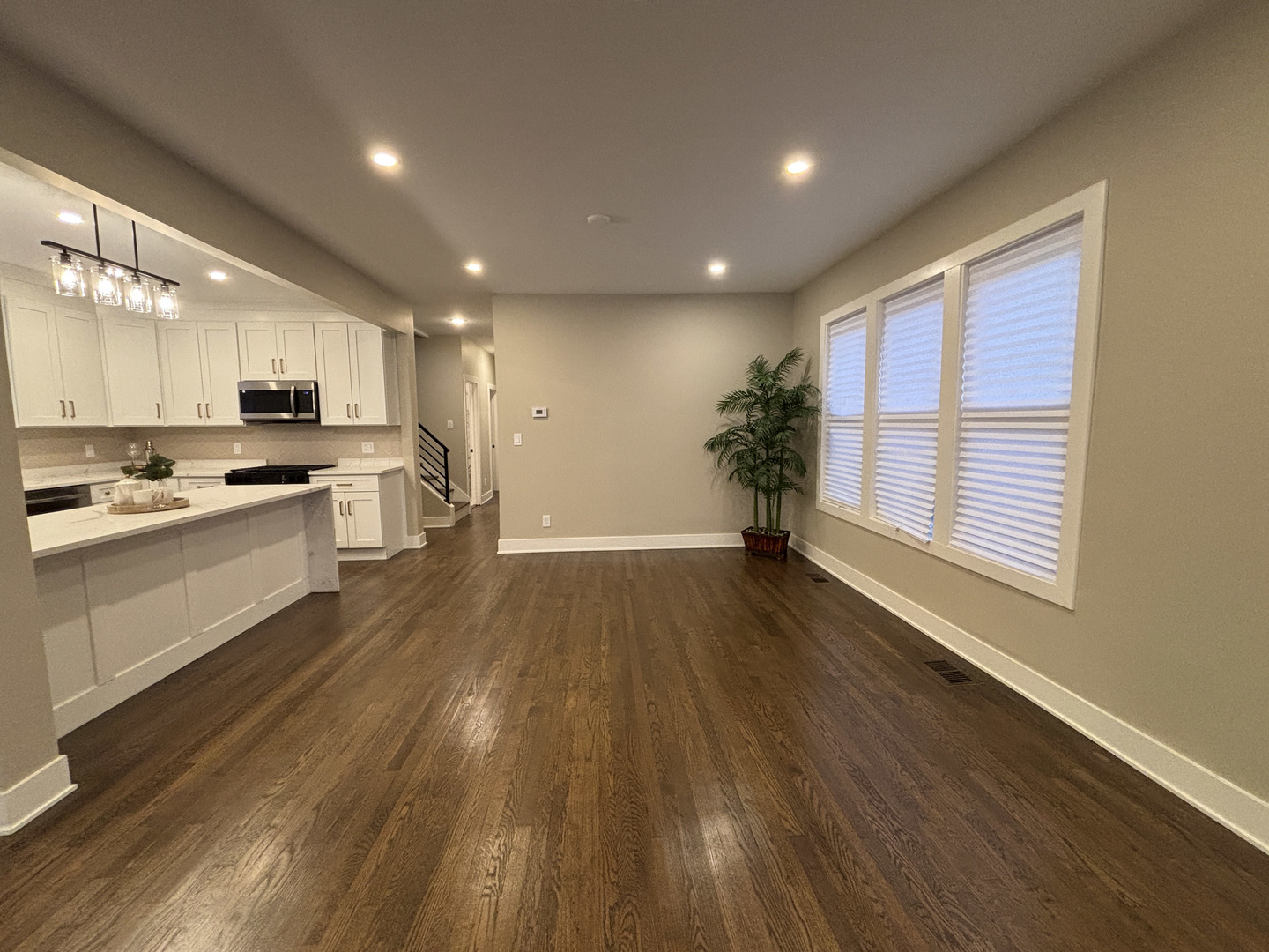8135 S Bishop Street, Chicago, IL 60620