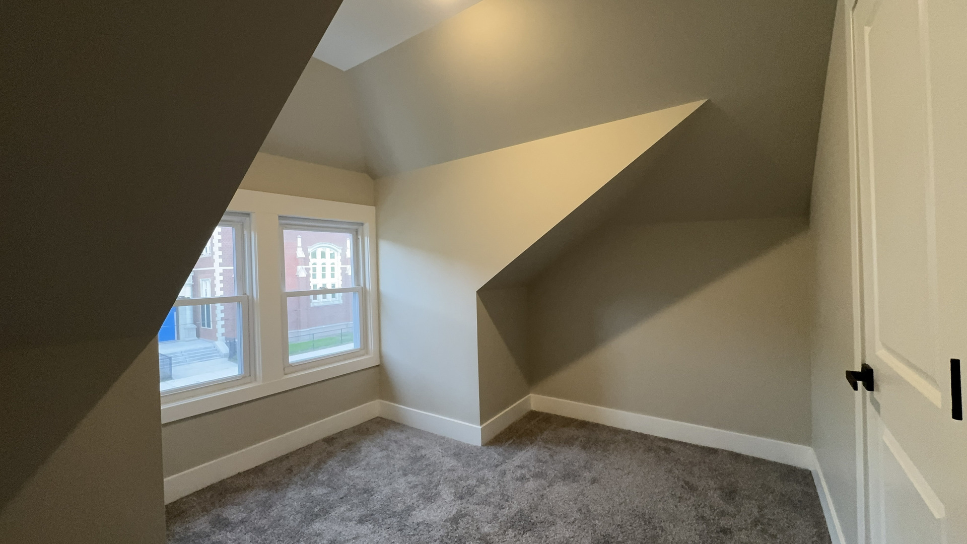 8135 S Bishop Street, Chicago, IL 60620