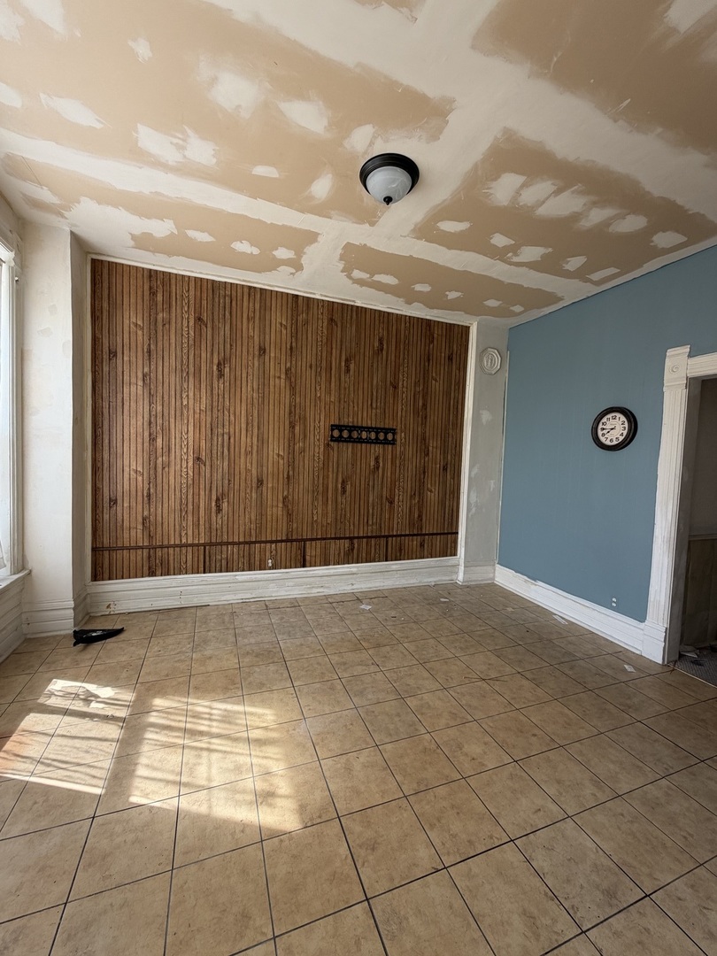 1362 S Fairfield Avenue, Chicago, IL 60608