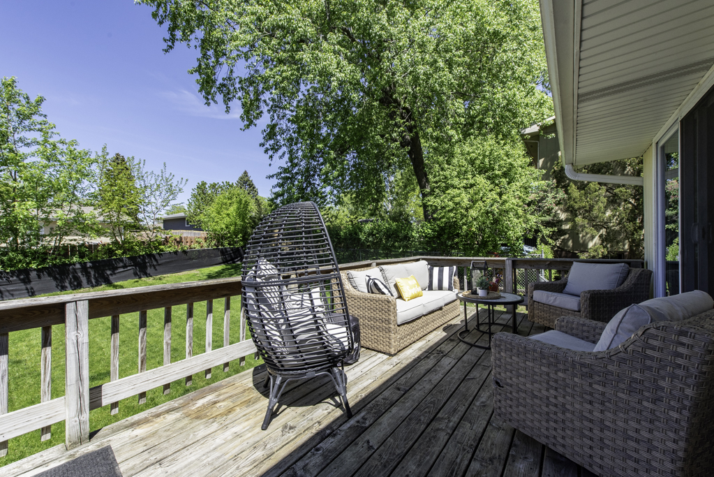 2308 Carriage Lane, Lindenhurst, IL 60046