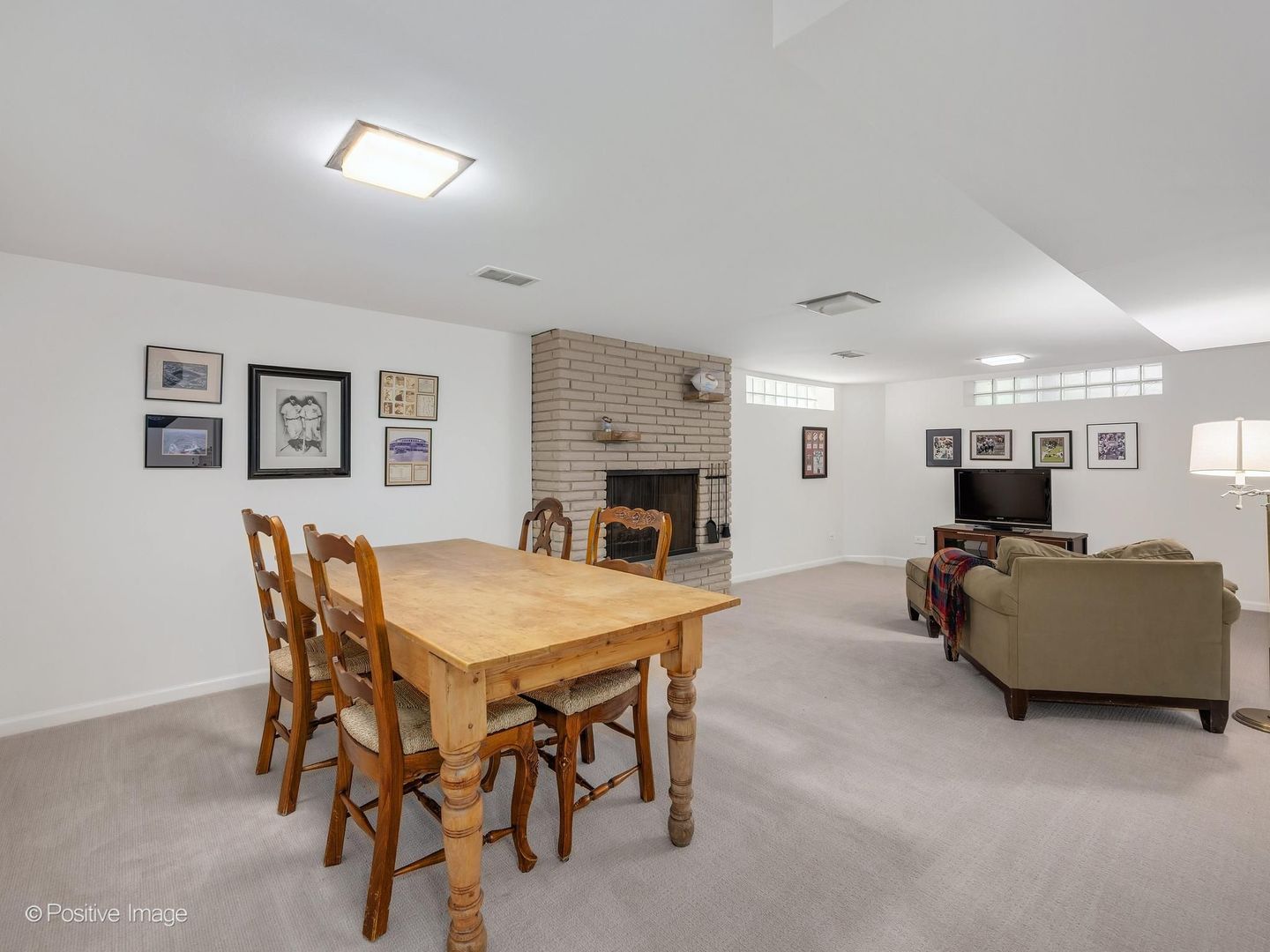 130 Naperville Road, Clarendon Hills, IL 60514