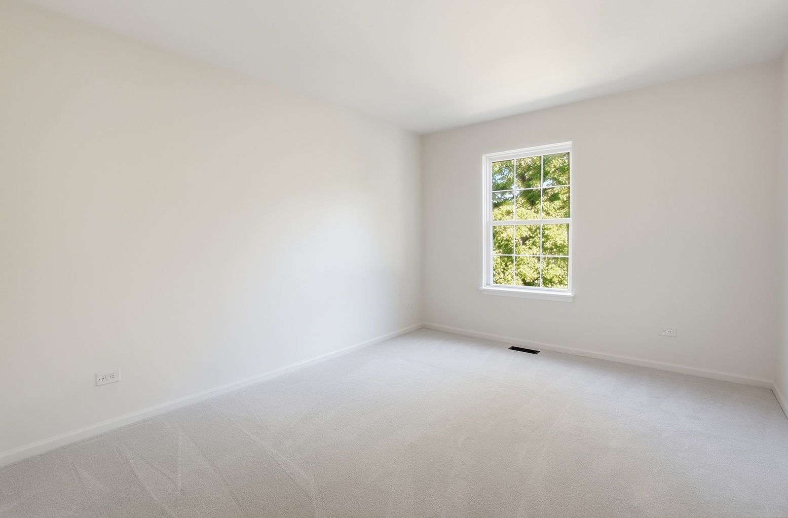 1332 Sugar Court, Naperville, IL 60563