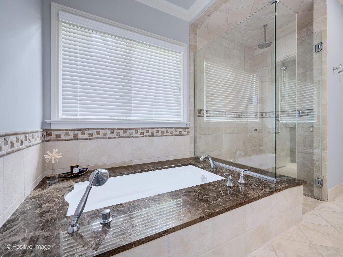 216 S PROSPECT Avenue, Clarendon Hills, IL 60514