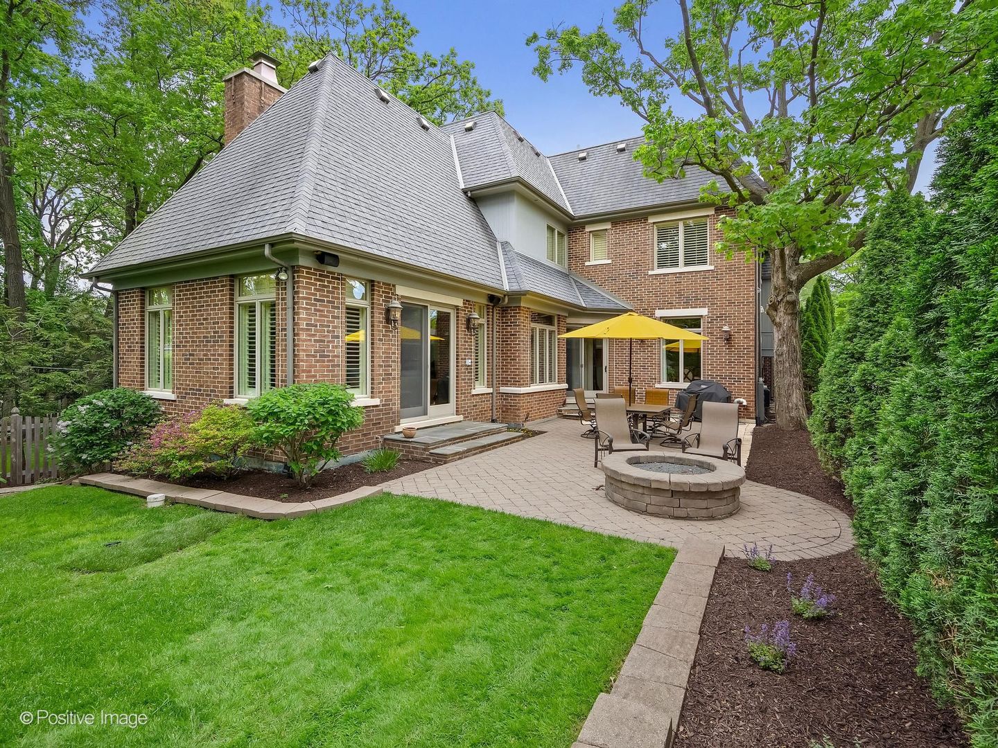 216 S PROSPECT Avenue, Clarendon Hills, IL 60514