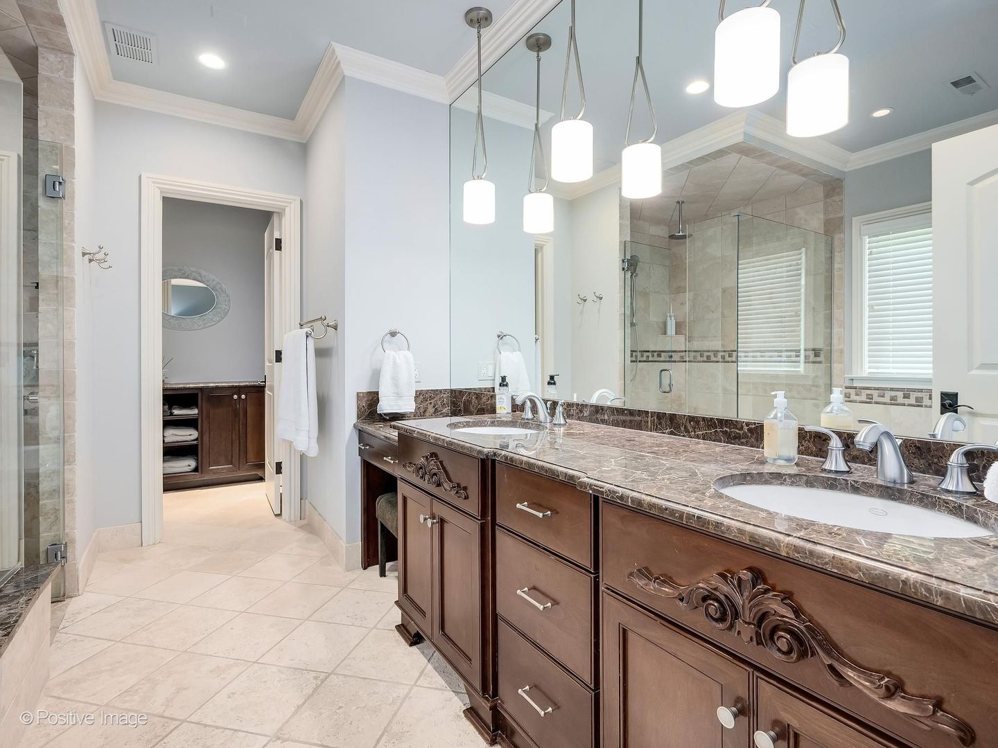 216 S PROSPECT Avenue, Clarendon Hills, IL 60514