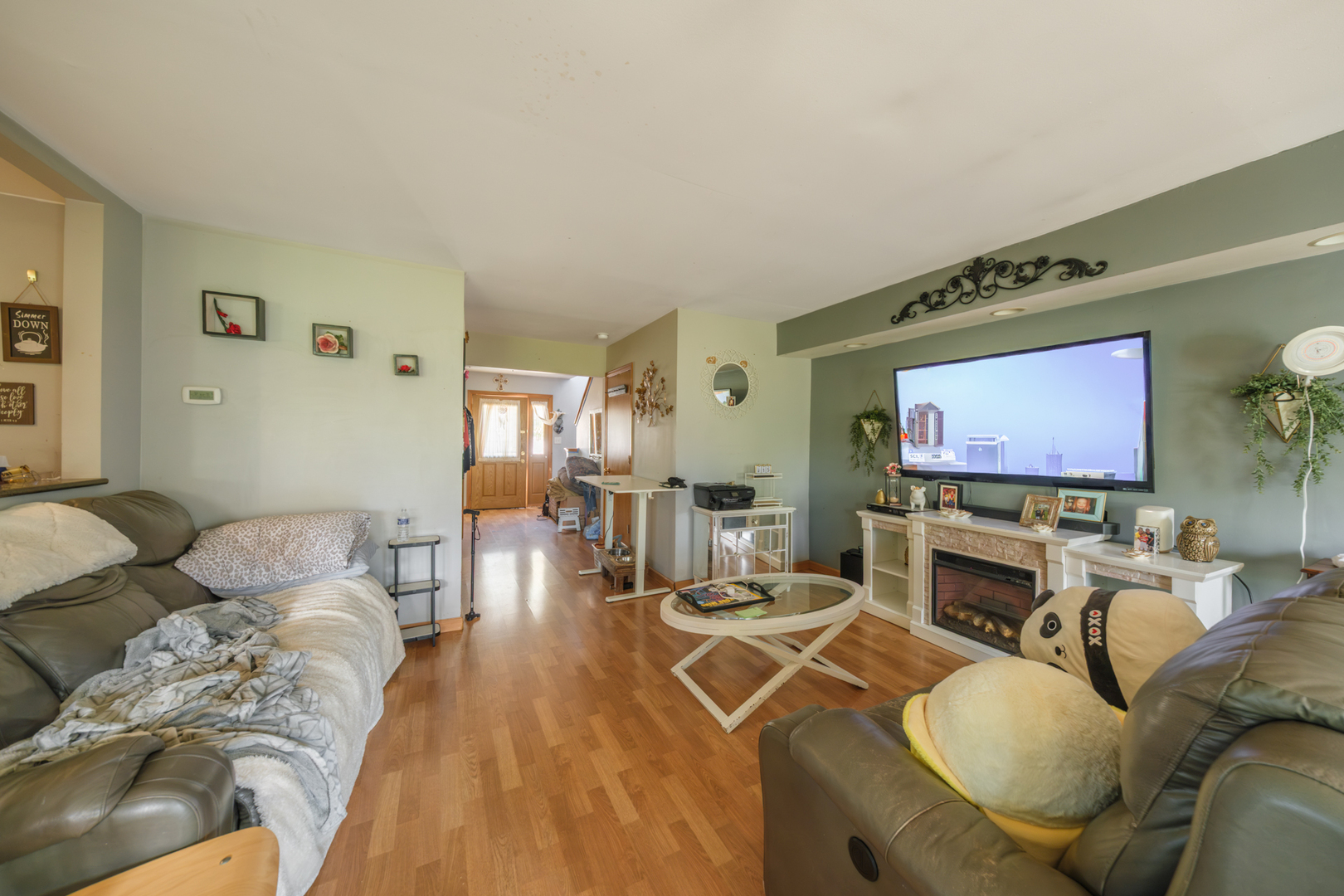 9421 LINDSAY Street, Orland Hills, IL 60487