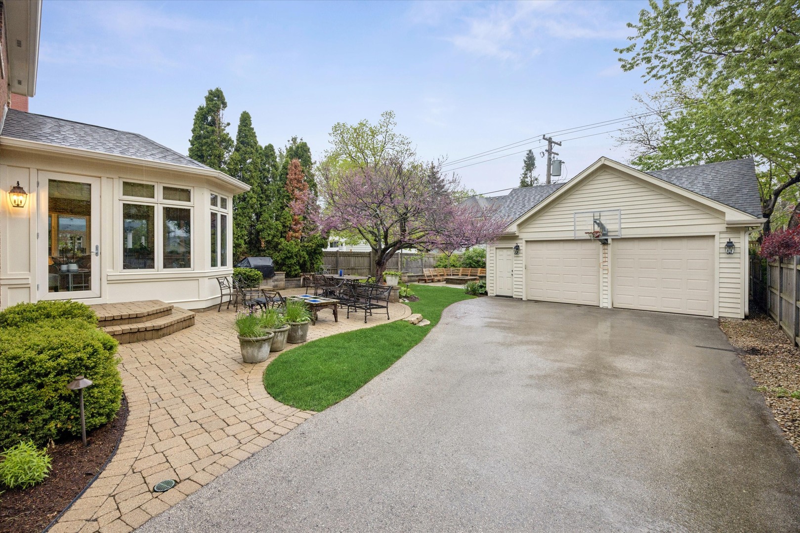 5033 Woodland Avenue, Western Springs, IL 60558